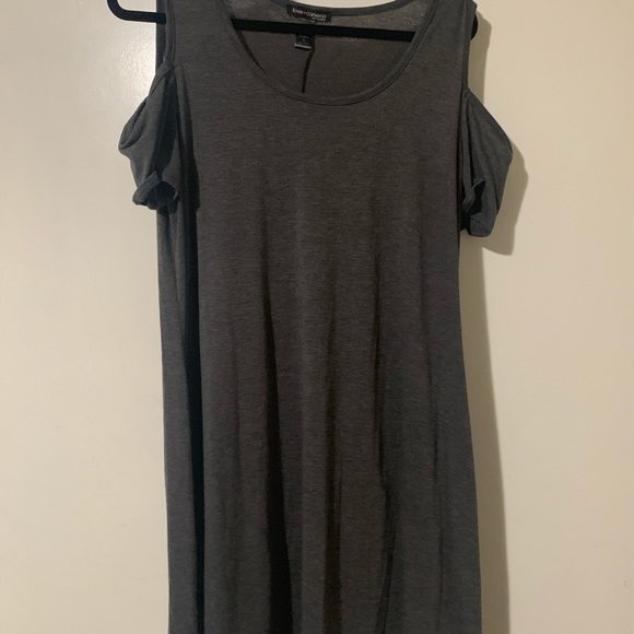 Grey Cold shoulder dress - Picture 2 of 3